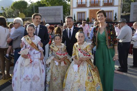 Proclamación de la Reina Infantil y sus Damas de Honor. Proclamación de la Reina Infantil y sus Damas de Honor.