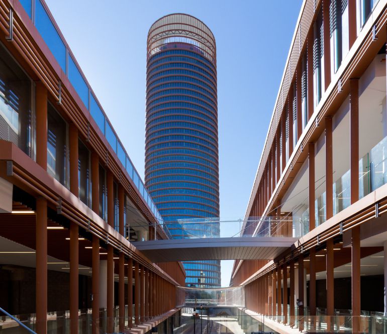 Fnac abrirá nueva tienda en el centro comercial Torre Sevilla Fnac abrirá nueva tienda en el centro comercial Torre Sevilla