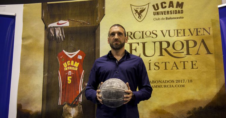 Ibon Navarro descarta la oferta actual del UCAM y podría firmar por Andorra Ibon Navarro descarta la oferta actual del UCAM y podría firmar por Andorra