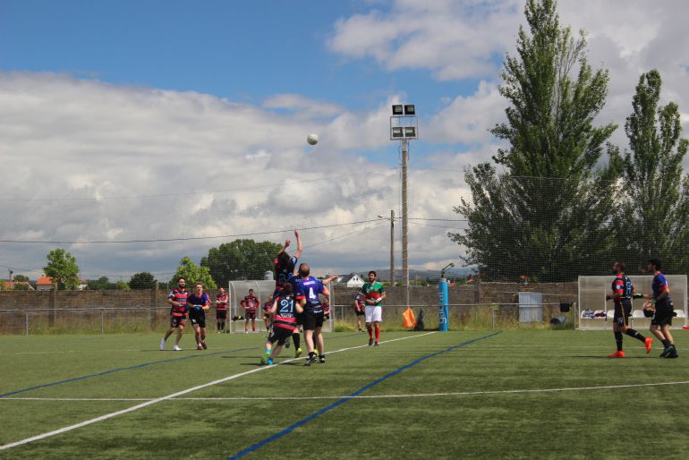 Novo éxito para o fútbol gaélico ourensá. Afiadoras, conseguiron o título da copa Gallaecia en Xinzo de Limia. Novo éxito para o fútbol gaélico ourensá. Afiadoras, conseguiron o título da copa Gallaecia en Xinzo de Limia.