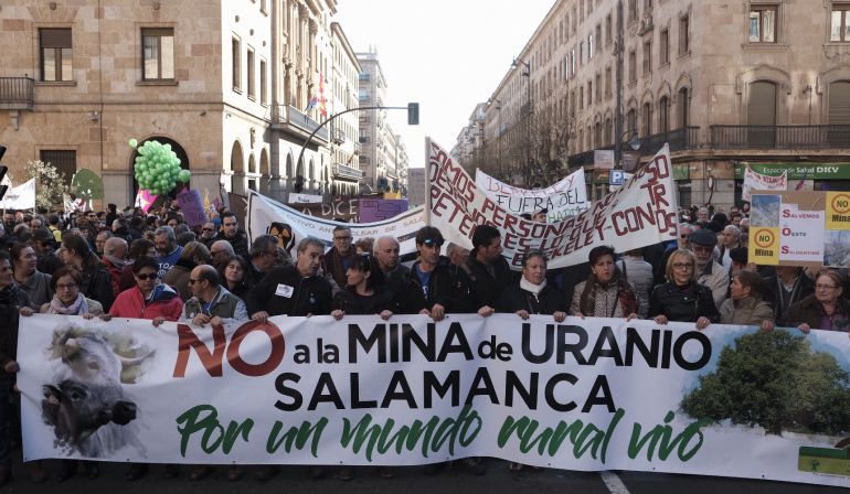 Manifestación conta la mina de uranio de Berkeley. Manifestación conta la mina de uranio de Berkeley.