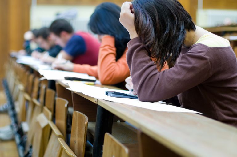 Opositores tinerfeños, obligados a examinarse en Gran Canaria Opositores tinerfeños, obligados a examinarse en Gran Canaria