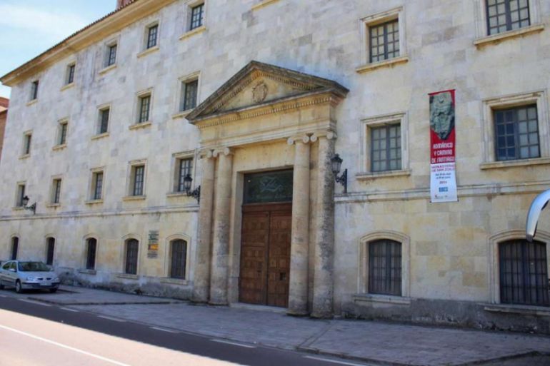 Las asociaciones jacobeas suscriben un manifiesto en Carrión de los Condes (Palencia) Las asociaciones jacobeas suscriben un manifiesto en Carrión de los Condes (Palencia)