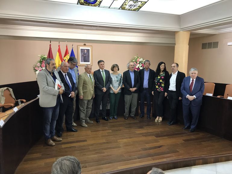 Jurado del Premio Jaime Gil de Biedma Jurado del Premio Jaime Gil de Biedma