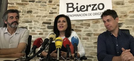 Bierzo Enoturismo ayuda a formar a turoperadores en el avistamiento de osos Bierzo Enoturismo ayuda a formar a turoperadores en el avistamiento de osos