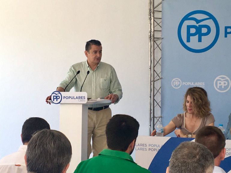 Antonio Sanz, presidente del PP de Jerez, durante un acto de su partido Antonio Sanz, presidente del PP de Jerez, durante un acto de su partido