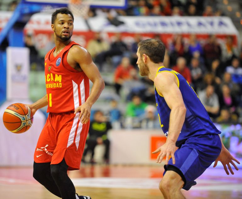 Hannah tiene una oferta para renovar por el UCAM Murcia CB Hannah tiene una oferta para renovar por el UCAM Murcia CB