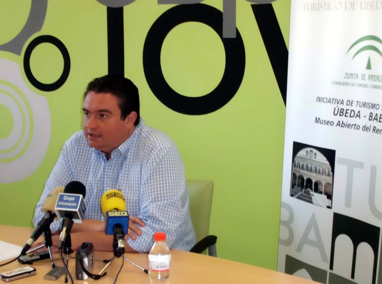 El hasta ahora presidente de TUBBA, Bartolomé González. El hasta ahora presidente de TUBBA, Bartolomé González.