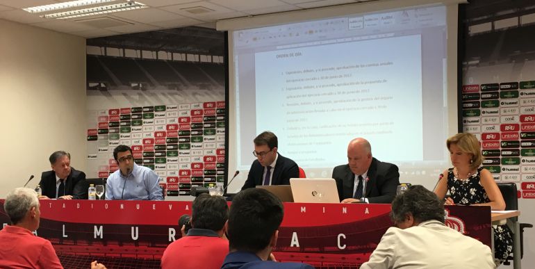 La deuda del Real Murcia, a junio de 2017, asciende a 53,2 millones La deuda del Real Murcia, a junio de 2017, asciende a 53,2 millones