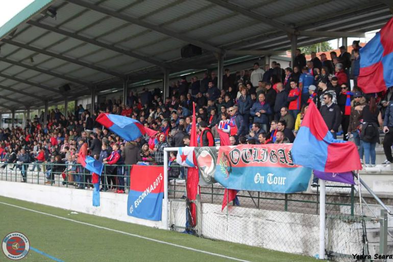 A afección da U.D. Ourense premiada coa mención especial da Federcaión Galega de Fútbol a ''Mellor afección''. A afección da U.D. Ourense premiada coa mención especial da Federcaión Galega de Fútbol a ''Mellor afección''.
