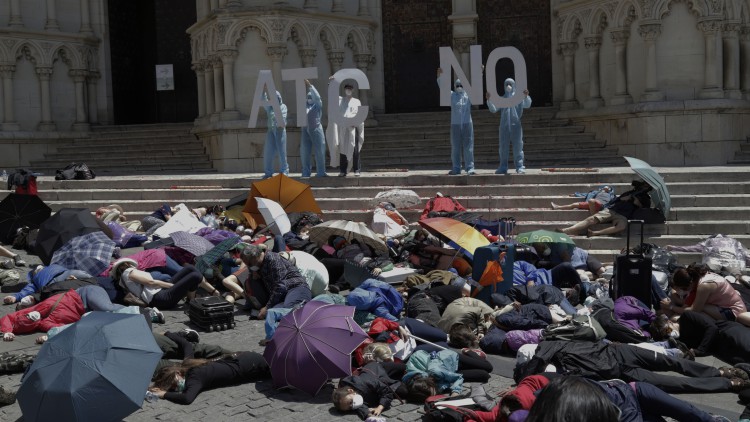 Cuenca recrea la evacuación de la ciudad ante un accidente nuclear
