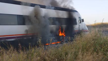 Arde un tren que viajaba de Extremadura a Madrid