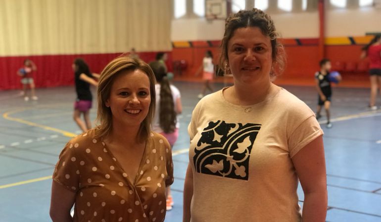 La concejal de Deportes, María José Sánchez, y la alcaldesa de Ronda, Teresa Valdenebro, esta mañana en las instalaciones de El Fuerte. La concejal de Deportes, María José Sánchez, y la alcaldesa de Ronda, Teresa Valdenebro, esta mañana en las instalaciones de El Fuerte.