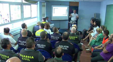 Fuerzas del orden y sanitarios han respondido de forma mayoritaria a esta joranda sobre prevención Fuerzas del orden y sanitarios han respondido de forma mayoritaria a esta joranda sobre prevención