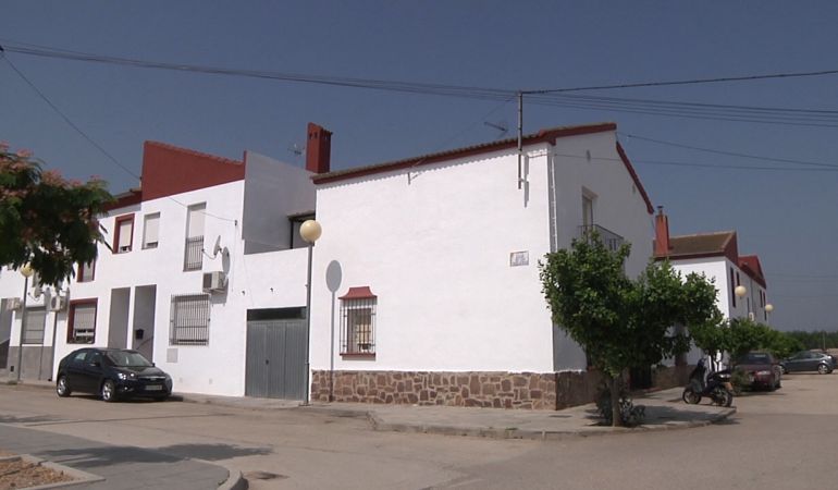 Vivienda afectada por el fuego, en La Ropera Vivienda afectada por el fuego, en La Ropera
