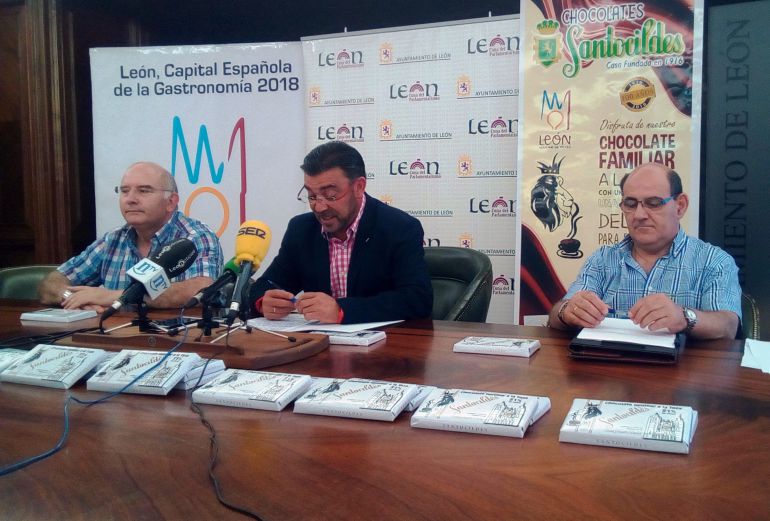 Santocildes repartirá 1.500 raciones gratuitas en la Plaza de San Marcelo (sábado, 30 de junio, 11:00 horas) Santocildes repartirá 1.500 raciones gratuitas en la Plaza de San Marcelo (sábado, 30 de junio, 11:00 horas)