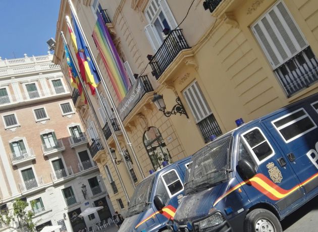 Registro policial en la sede de la Diputación de Valencia Registro policial en la sede de la Diputación de Valencia