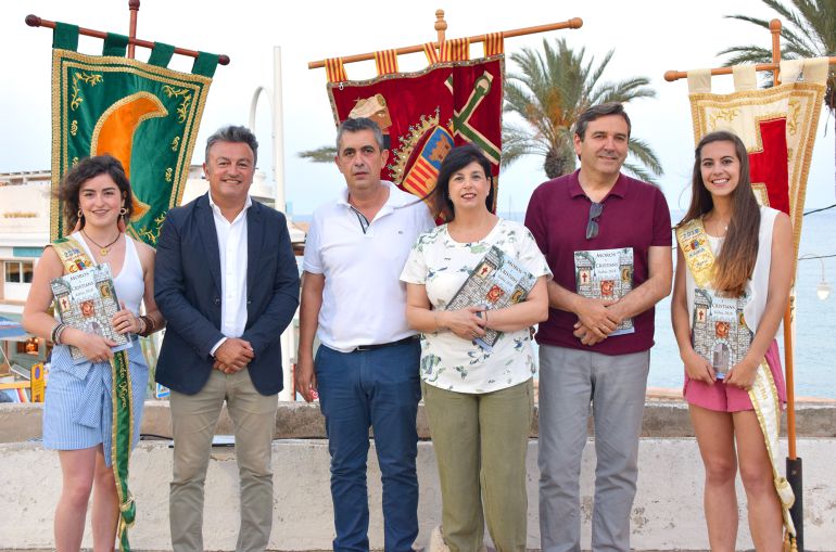 Presentación de las fiestas de Moros y Cristianos de Xàbia. Presentación de las fiestas de Moros y Cristianos de Xàbia.