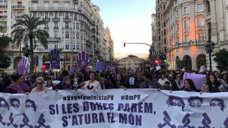 Fulgencio muestra su voluntad de minimizar las sanciones impuestas a feministas el pasado 8 de marzo