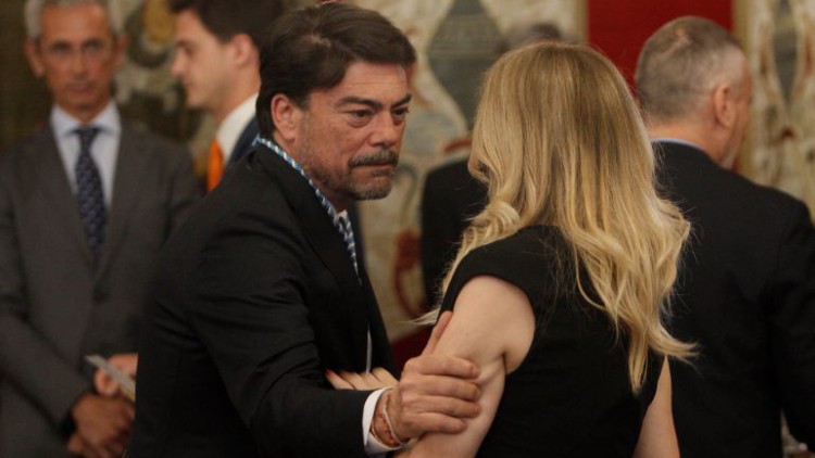 El PSOE se personará por la contratación del asesor del PP