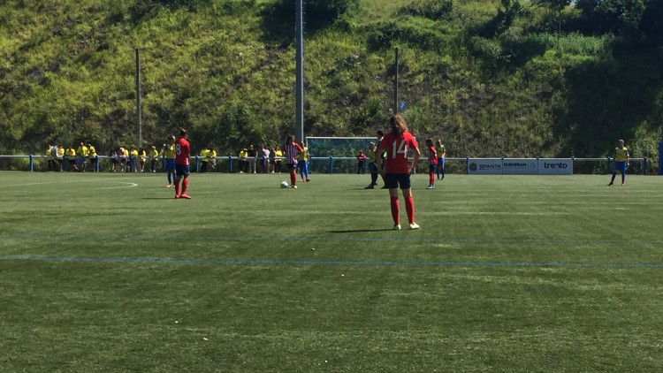 Brillo femenino rojiblanco
