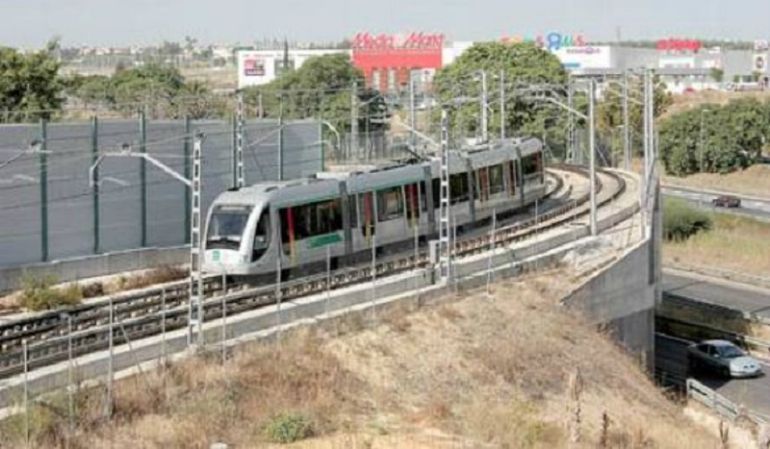 Los usuarios dan un notable alto al metro de Sevilla Los usuarios dan un notable alto al metro de Sevilla