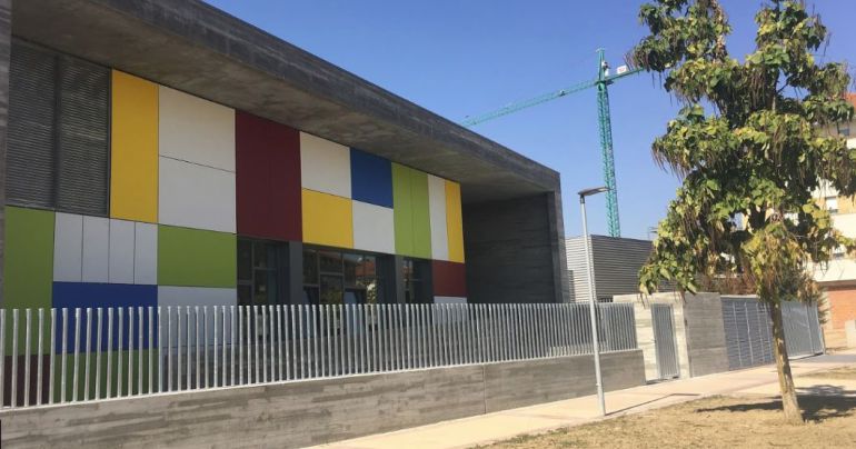 Imagen del Centro de infantil y primaria Atenea de Arroyo de la Encomienda Imagen del Centro de infantil y primaria Atenea de Arroyo de la Encomienda