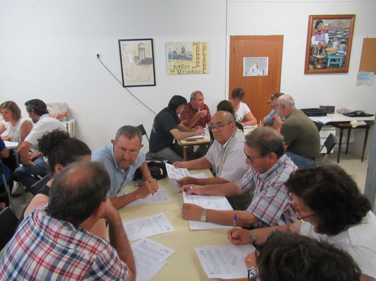 Socios de Codinse participan en una mesa de trabajo en Urueñas Socios de Codinse participan en una mesa de trabajo en Urueñas