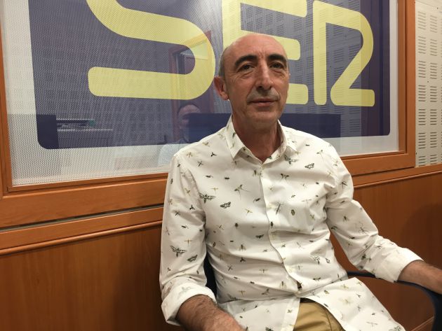 José Escudero en los estudios de Radio Córdoba José Escudero en los estudios de Radio Córdoba