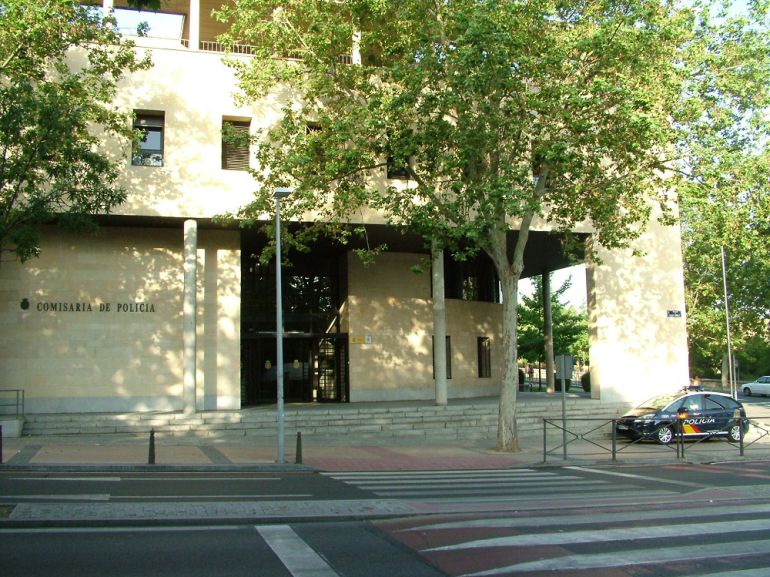Fachada de la Comisaría de Policía Fachada de la Comisaría de Policía