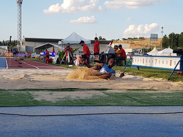 Atletismo. Juan Miguel Echevarría, Oscar Husillos, Lucas Búa e Iván Pedroso fueron los protagonistas del Meeting Internacional de Atletismo de Guadalajara: El mejor atletismo hizo vibrar a los espectadores de Guadalajara Atletismo. Juan Miguel Echevarría, Oscar Husillos, Lucas Búa e Iván Pedroso fueron los protagonistas del Meeting Internacional de Atletismo de Guadalajara: El mejor atletismo hizo vibrar a los espectadores de Guadalajara