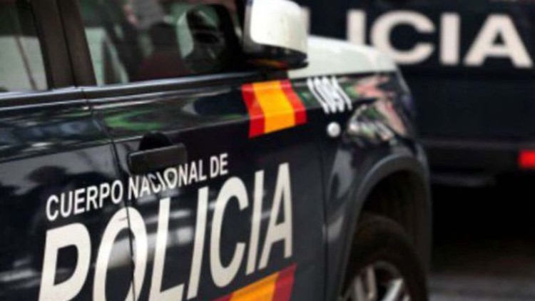 Detenido un hombre que estafó 100.000 euros a un íntimo amigo mediante transferencias bancarias