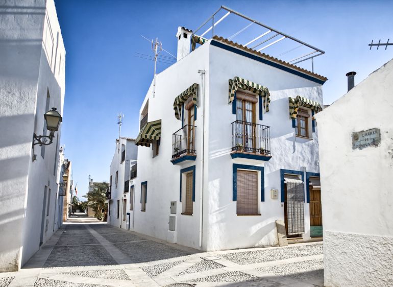 La isla de Tabarca recupera su historia en el libro ‘Crónicas de Nueva Tabarca’ La isla de Tabarca recupera su historia en el libro ‘Crónicas de Nueva Tabarca’
