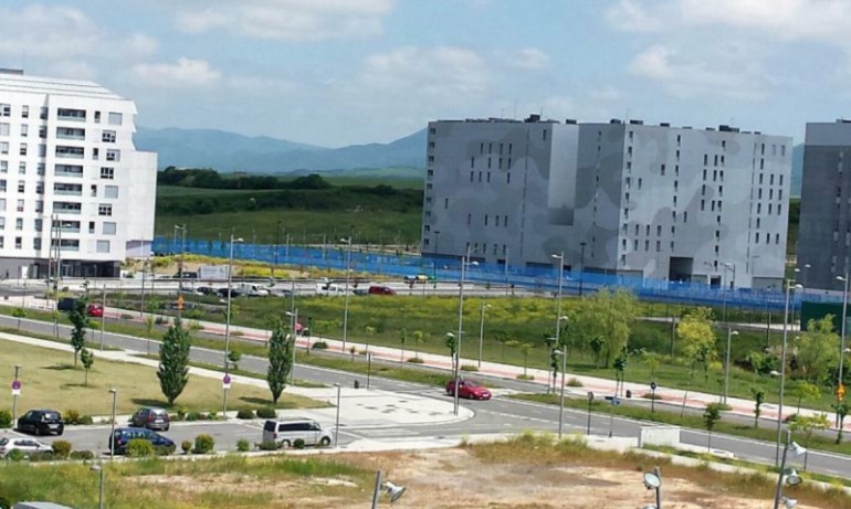Salburua, zona con baja densidad de viviendas Salburua, zona con baja densidad de viviendas