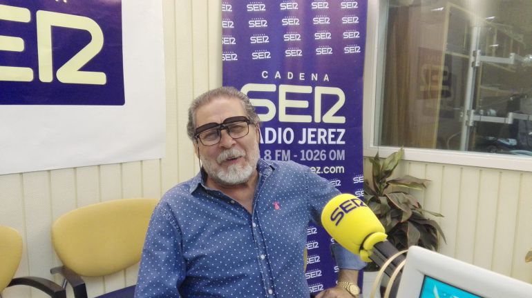 Diego Carrasco, hippytano, en Radio Jerez Diego Carrasco, hippytano, en Radio Jerez