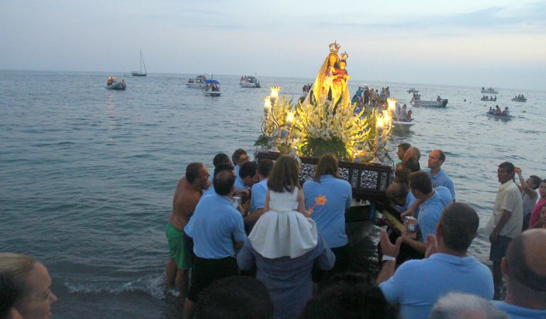 Procesión marítima de la Virgen del Carmen. Procesión marítima de la Virgen del Carmen.