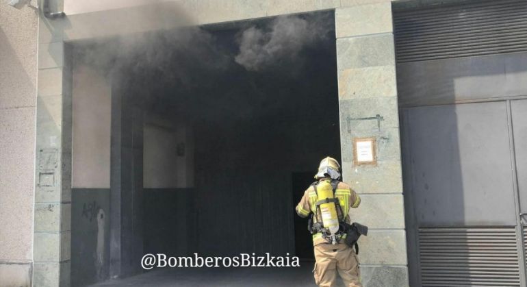 Muere un vecino de Romo en el incendio de Leioa Muere un vecino de Romo en el incendio de Leioa