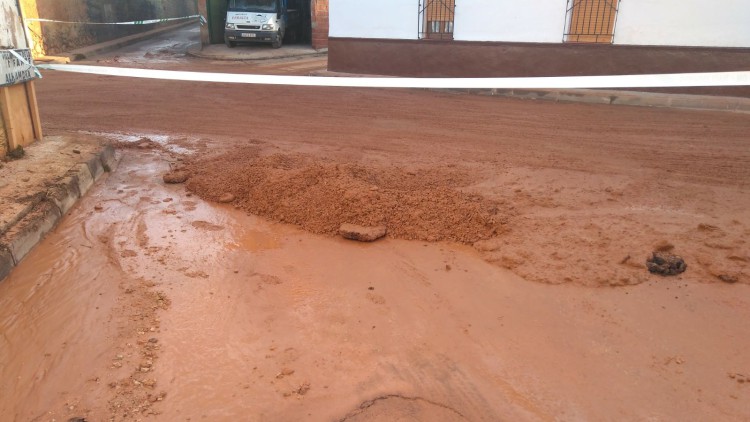 Técnicos de la CHG visitan la zona afectada por inundaciones en Carrizosa
