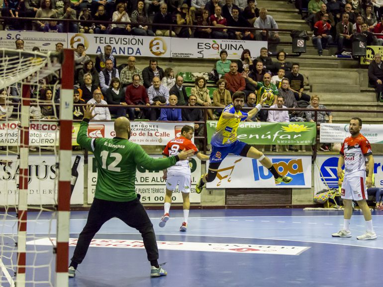 Nava será uno de los rivales de esta próxima pretemporada. Nava será uno de los rivales de esta próxima pretemporada.