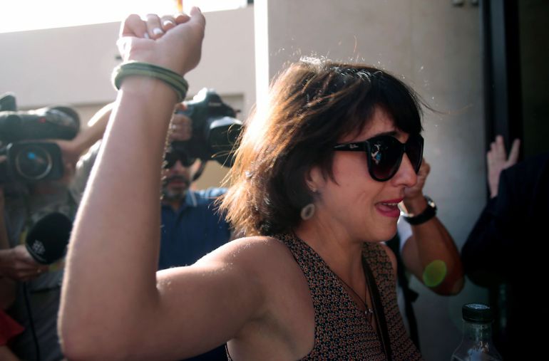 Juana Rivas, a su llegada esta mañana en el Juzgado de lo Penal 1 de Granada. Juana Rivas, a su llegada esta mañana en el Juzgado de lo Penal 1 de Granada.
