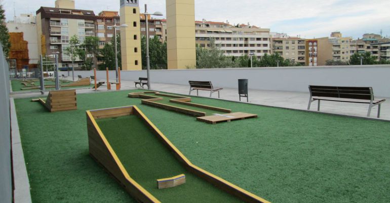 Minicampo de golf situado junto a la plaza de toros, lugar en el que tuvo lugar la reunión entre De Moya, el gerente de Matinsreg y Daniel Sánchez. Minicampo de golf situado junto a la plaza de toros, lugar en el que tuvo lugar la reunión entre De Moya, el gerente de Matinsreg y Daniel Sánchez.