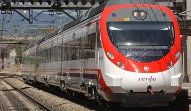La obras pretenden acabar con las vibraciones provocadas por el paso del tren en viviendas de dos barrios de Getafe. La obras pretenden acabar con las vibraciones provocadas por el paso del tren en viviendas de dos barrios de Getafe.