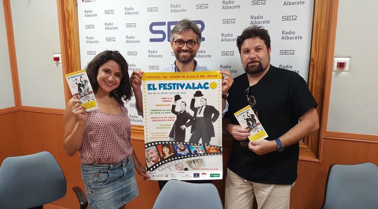 La directora del festival, Toñi del Río, el alcalde de Alcalá, Pedro Antonio González, y el director de programación, Jesús López, en Radio Albacete La directora del festival, Toñi del Río, el alcalde de Alcalá, Pedro Antonio González, y el director de programación, Jesús López, en Radio Albacete