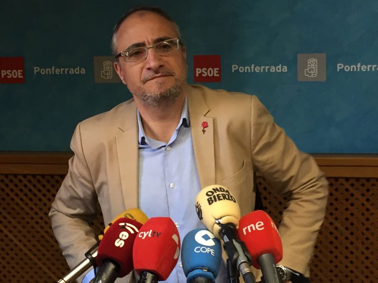 Gloria Merayo no responde a las preguntas formuladas por el PSOE Gloria Merayo no responde a las preguntas formuladas por el PSOE