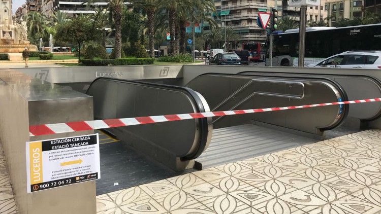 FGV reabre la L3 pero mantiene aún cerrada la estación de Luceros