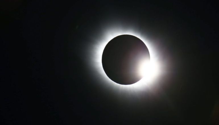 El eclipse total de luna más largo del siglo podrá verse en el Bierzo El eclipse total de luna más largo del siglo podrá verse en el Bierzo