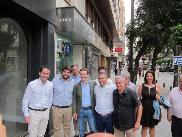 Teodoro García, junto a Fernando López Miras, Pablo Casado y Jesús Cano. Teodoro García, junto a Fernando López Miras, Pablo Casado y Jesús Cano.