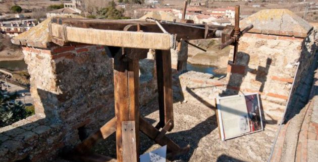 Una de las máquinas de Trebuchet. Una de las máquinas de Trebuchet.