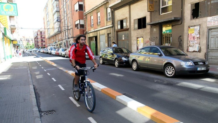Entra en vigor la nueva normativa de bicicletas en León