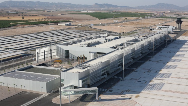 Autorizado el traspaso de la actividad civil del aeropuerto de San Javier al de Corvera